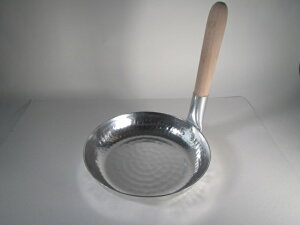 Te-16 A~ eqyeqzA~eq c ŏo eq{ c^Cv KXΎ  ŏoeq IR ₱ ǂԂ eq IRix eq ǂԂ