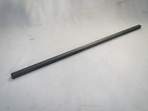 16×16×1100mm 鉄棒 焼き鳥道具備品 鉄久 鉄棒1本110cm 16mm角 焼き鳥鉄棒 焼鳥鉄棒 鉄棒 角棒 串棒 焼鳥 串焼き鉄棒 バーベキュー 串焼き 鉄ステー 鉄棒 1本単位 バーベキュー鉄棒 やきとり棒 焼き