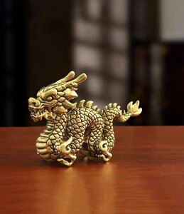 オブジェ オーナメント 置き物 装飾品 インテリア雑貨 小物 ドラゴン 龍 竜 辰 新年 十二支 干支 縁起物 風水 招福 開運祈願 厄除け 個性的 存在感 おしゃれ お洒落 プレゼント ギフト 贈り物