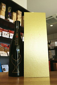 ~@@man@đ@~𑢁@720ml