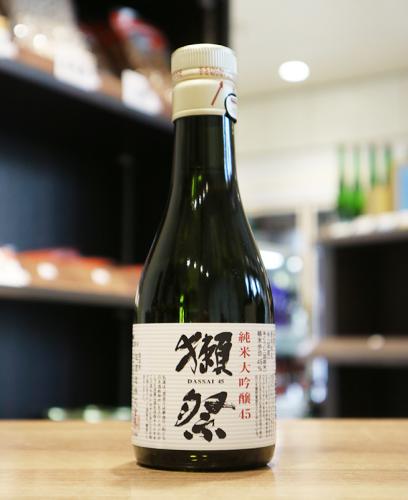 山口県 獺祭 45 純米大吟醸 (日本酒) 価格比較 - 価格.com