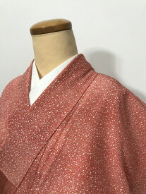 【中古】Mサイズ 小紋 化繊 東雲色地にあられ模様
