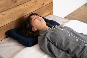 専用カバー付き 高機能枕 スタンダードタイプ 枕 異次元枕 睡眠 安眠 洗える 安定感 高さ調節 黒色枕 おしゃれ枕 スポーティな枕 新開発枕 高反発枕 横向き寝 いびき防止 頸椎安定枕 高耐久