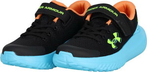 �A���_�[�A�[�}�[ UA SURGE 4 AC Black/Blue Blur/Hyper Green 3027104 2026ss 15p