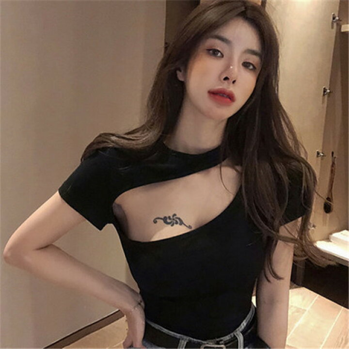 楽天市場 胸元オープン 半袖 胸開き トップス バストカット 胸あき ボトルネック プチタートル Tシャツ 袖あり セクシー ダンス ダンサー 無地 黒 ブラック かっこいい おしゃれ 肌見せ カットアウト S M L Dd063c0c0n1 フルグレース