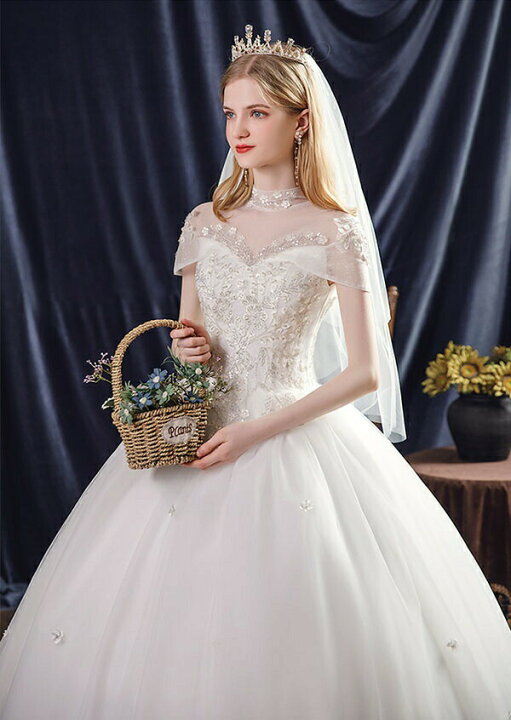 花嫁 ウェディングドレス スイートハートネック ワンピース プリンセス 白ドレス トレーンドレス かわいい シンプル プリンセスライン