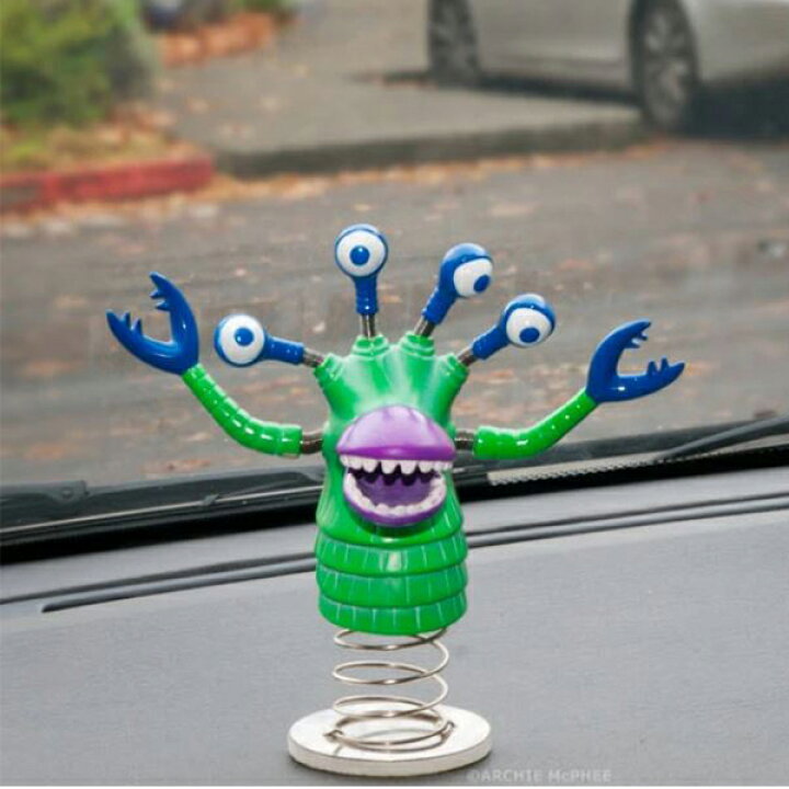 楽天市場 スーパーsale P5倍 ダッシュボードフィギュア モンスター W130 D70 H125ｍｍ 車 内装 かわいい 飾り カー用品 車内 置物 オブジェ キャラクター エイリアン 宇宙人 アメリカン雑貨 父の日 ギフト Fun Funny ミニカー アメリカ雑貨