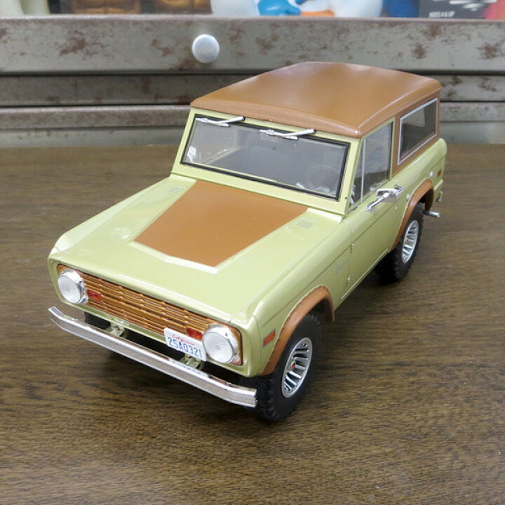 楽天市場】ロスト ミニカー 1/24 グリンライト LOST 1970 Ford Bronco 