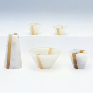 コルノ S 具足 ミニ仏具 モダン コンパクト リン 現代仏壇 高級 おしゃれ 感動葬儀。FUNE フューネ