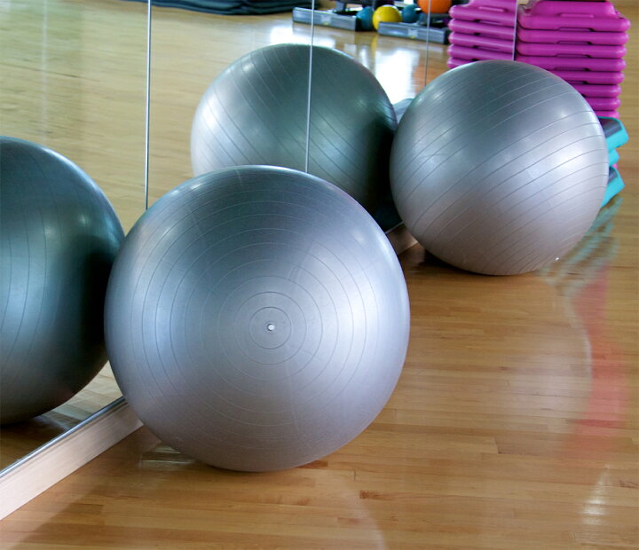 Sale 77 Off ボディバランスドーム 体幹 バランストレーニング マニュアル付 インナーマッスル 鍛える コアトレーニング エクササイズ 半円 バランスボール Fucoa Cl