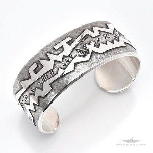 yFUNNYXgAz ioz mo[gE؃VJC X^v[N uXbg X^[OVo[ Vo[925 CfBAWG[ oO Y fB[X ANZT[