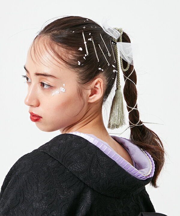 楽天市場 単品 ヘアアレンジセット大正ロマン 水引き 箔 金箔 編み込み 紐 組紐 ふりふ ヘアアクセ ヘアピン アクセサリー コーム ヘッドドレス 小花 ブーケ 風 和装 豪華 レトロ モダン 晴れの日 成人式 卒業式 結婚式 七五三 7才 袴 オリジナル 着物 和服