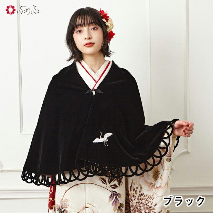 ふりふの黒いベルベットショール まとまる