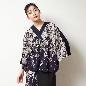 【セール50%オフ】しだれ桜 着物羽織風プルオーバー公式 ふりふ 和風 服 ブランド和柄 トップス きれいめ カジュアル レディース 使える コスパ 着回し japan souvenir kimono 大人 30代 40代 フリーサイズ レトロ サクラ さくら ベージュ 黒 白 総柄 大