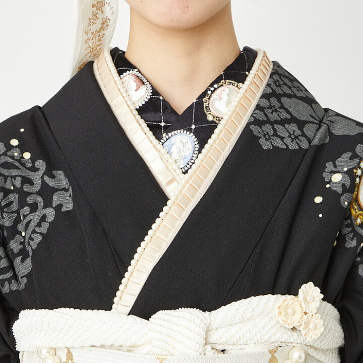 半衿「 カメオ刺繍半衿 」公式 ふりふ 半衿 成人式 振袖用 衿 えり フリーサイズ 洗えるレトロ モダン 古典 大正ロマン 個性 かわいい 結婚式 黒 白 シンプル トレンド 入学式 卒業式 パーティー 和風 着物 アンティーク 風 洋風 今時 kimono カメオ 襟レース 白シャツ 発表会 卒業式 レトロ