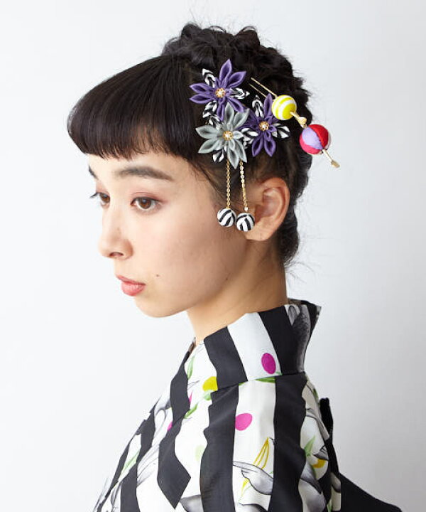 楽天市場 公式 ふりふ ストライプ菊コーム かんざしコーム つまみ細工 日本製 シルク 正絹 花 菊 ピンク 紫 ゆかた 結婚式 3歳 7歳 きもの レトロ かわいい ショートヘア ボブ ロング 和装小物 簪 髪飾り 浴衣 ヘアアクセサリー ふりふ 成人式 卒業式 七五三 振袖