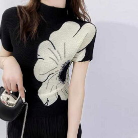 きれいめレディースファッション トップス 大きいサイズ 半袖 S/M/L/XL/2XL サマーニット ハーフタートルネック 20代 30代 40代 50代 ファッション 60代 オフィスカジュアル ブラウス 春 夏 春服 夏服 花柄 シンプル スカーフ柄 ブラック 中空かぎ針編み