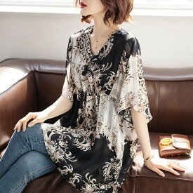 楽天1位きれいめレディースファッション 大きいサイズ L/XL/2XL/3XL/4XL/5XL 夏に欲しいアイテム スカーフ柄 シフォンチュニック シワになりにくい トップス 透け感無しで夏に涼しい