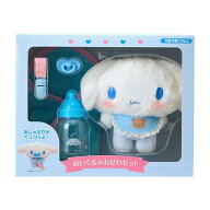 【正規品】サンリオ シナモロール ぬいぐるみおせわセット（ベビー）（お世話セット おままごと ごっこ遊…
