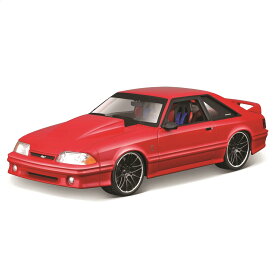 ミニカー 1/24 Maisto フォード マスタング SVT コブラ 1993 レッド クラシックマッスル ／ ダイキャスト ダイカスト モデルカー 完成品 マイスト コレクション インテリア プレゼント スケールモデル ディスプレイ