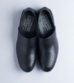 TRAVEL SHOES by chausser トラベルシューズ バイ ショセ　メダリオン レザースリッポンシューズ