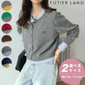 半額クーポンで2995円★ 【AYAさん紹介】羽織 長袖 ニット カーデ 重ね着風 体型カバー レイヤード ロゴ カーディガン カジュアル 大人可愛い オフィスカジュアル カジュアル 上品 / レイヤード風ロゴカーディガン