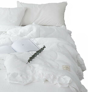 肌掛け布団 掛け布団 布団 キング 洗える 肌布団 ダブルレース フリル 夏掛け布団 秋 春 夏用 柔らかな肌触り シンプル 水洗い綿 洗浄綿 冷房対策 無地 (ホワイト, キング(200×230cm))