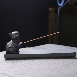 [nWI]     F CZXz_[ u M ΂  F  N} L ˂ lR 䟭   M  킢 CeAG lC