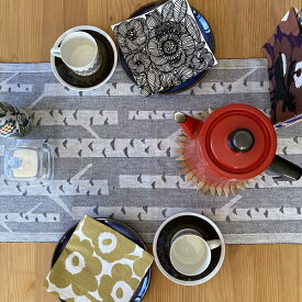 テーブルランナー ラプアンカンクリ コイヴ Lapuan Kankurit KOIVU 35cm×120cm テーブルセンター グレー 北欧 北欧雑貨 Marja Rautiainen マルヤ ラウティアイネン テーブルコーディネート プレゼント お祝い