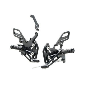 STRIKER �X�y�V�����X�e�b�v�L�b�g�i�u���b�N�n�[�h�A���}�C�g�j SS-AA2147B �X�g���C�J�[ �X�e�b�v GSX-R125 ABS