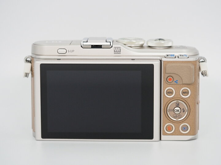 楽天市場】【中古品】OLYMPUS PEN E-PL9 14-42mm EZレンズキット  