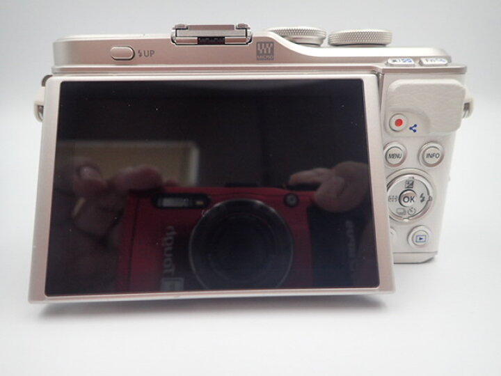 中古】OLYMPUS オリンパス PEN E-PL10 EZ ダブルズームキット ホワイト 