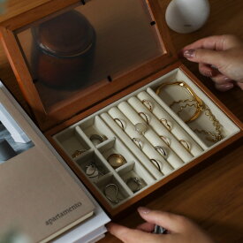 【365日配送】最大1000円OFFクーポン！ アクセサリーケース 収納ボックス　アクセサリー置き　ジュエリーボックス　木製 　おしゃれ　インテリア　ギフト　収納ボックス　見せる収納　韓国風インテリア　韓国雑貨　雑貨　ガラス蓋　リングケース