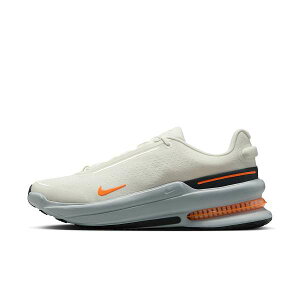 ◆◆ <ナイキ> NIKE エア ズーム アップターン SC IB2746 (102) スニーカー