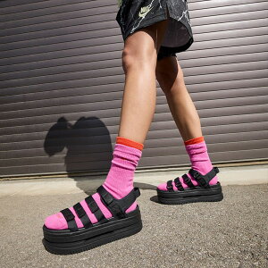 即納可☆【NIKE】ナイキ アイコン クラシック レディース 厚底 サンダル DH0223