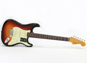 Fender tF_[ American Vintage II 1961 Stratocaster 3-Color Sunburst USA AJEre[W XggLX^[y nEB z