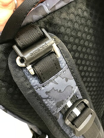 パックセーフpacsafePACSAFEバイブ25デイパック