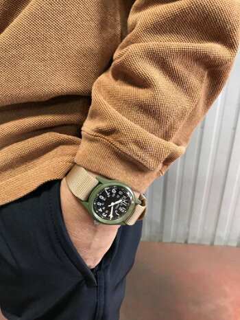 MWCミリタリーウォッチカンパニーW113CLASSICRANGEQUARTZWATCHESブラックオリーブ