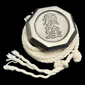 【純国産品】超強ベーゴマ 最強 ベイゴマ 独楽 強い 紐付き 自然素材 改造 小学生 男子 女子 大人 学童　こま回し 鋳造 鉄 伝承玩具 クリスマス プレゼント 正月遊び