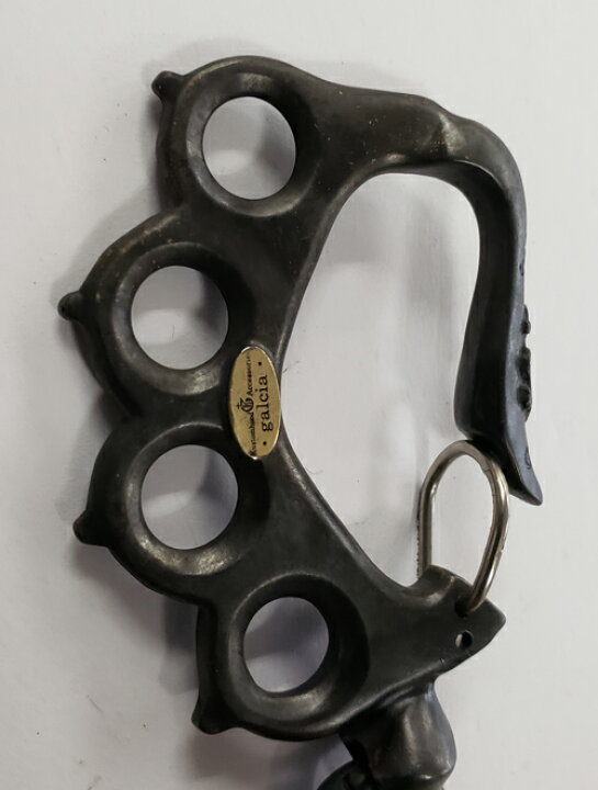 楽天市場 Galcia ガルシア Keyholder Brass Knuckle Type Brass ブラス ナックル メリケンサック キーホルダー アンティークブラック Kblc 003nbk Galcia 楽天市場店