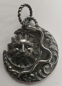 galcia / �K���V�A PENDANT HEAD SUN & MOON SILVER925 BRASS SNAKE �V���o�[ �u���X�@�^�J ���L�V�J�� ���z�ƌ��@�X�l�[�N�@�� �y���_���g �i20NT-SMS001�j