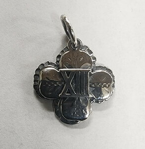 galcia PENDANT "4CLOVER & XIII" SILVER925 KVA lt@N[o[@13@y_g (23NT-4C001SS)@`F[͕ʔ
