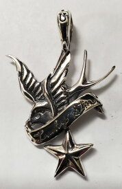 galcia / ガルシア PENDANT HEAD "SWALLOW & 5 POINT STAR " MEDIUM SIZE SILVER 925 シルバー スワロー　ツバメ　スター　星　幸運 ペンダント (20NT-OSSW006SS)