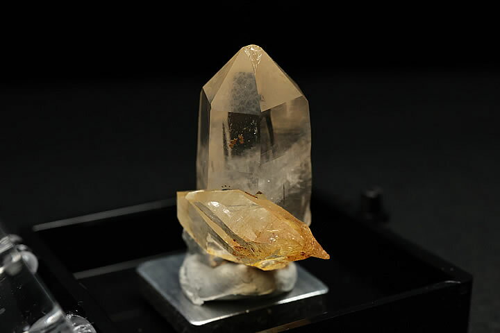 楽天市場】乙女水晶(国産水晶)山梨県乙女鉱山産 ケース入り 