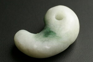 糸魚川ヒスイ勾玉17mm 3Aグレード 原産地証明書付