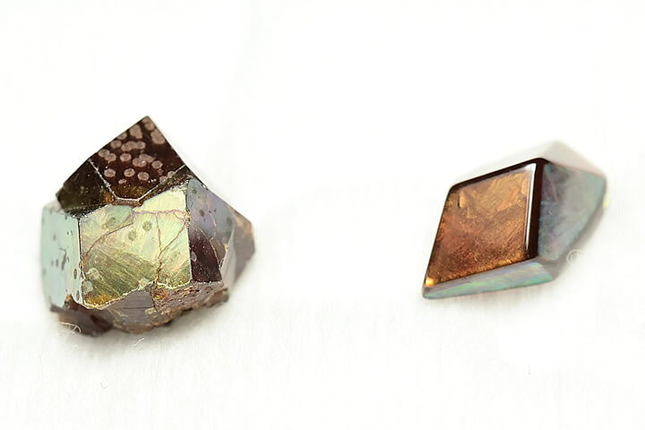 楽天市場】3.25ct 奈良県天川村産 レインボーガーネット磨きルース 