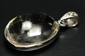 ガーネッシュヒマール産　水入り水晶ペンダントトップ