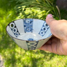 砥部焼　染付　切立深鉢　帯文　陶器　陶彩窯