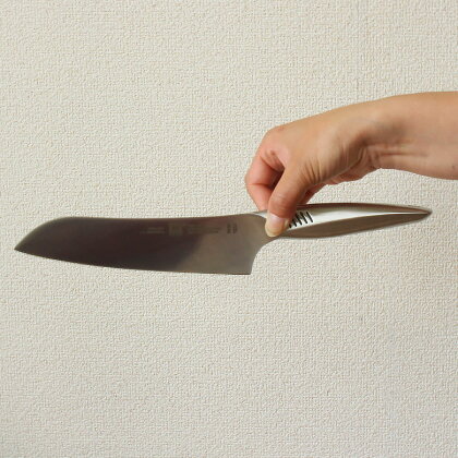 楽天市場 名入れ無料 ヘンケルス ツヴィリング ツインフィン 2 マルチパーパスナイフ 180mm 三徳包丁 オールステンレス 日本製 181 キッチン雑貨shopガンバレ奥さん