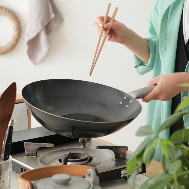 楽天市場】HANAKO 打出炒め鍋 山田工業所 チタンハンドル 30cm 軽量 